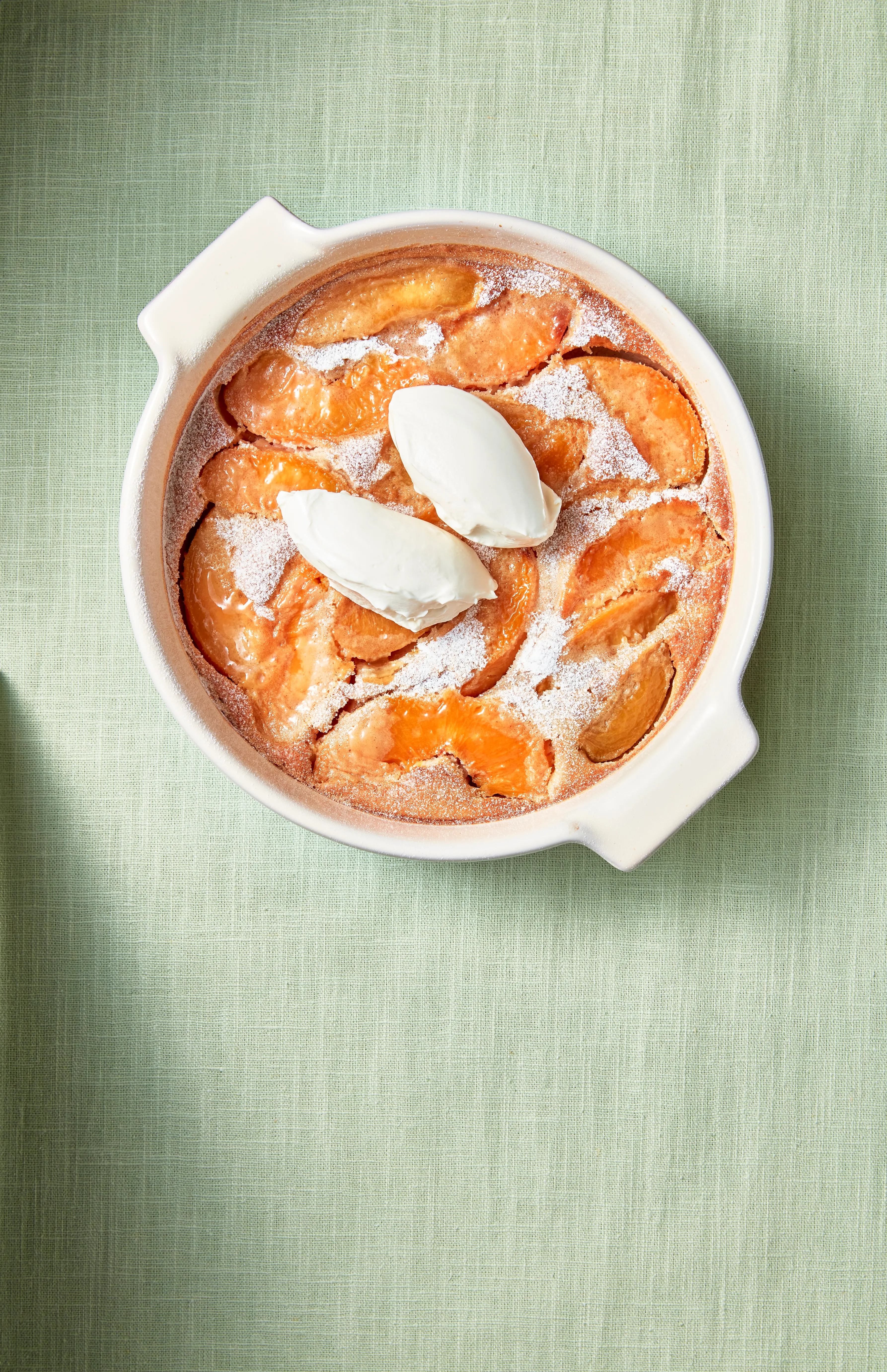 Clafoutis met perzik en mascarpone