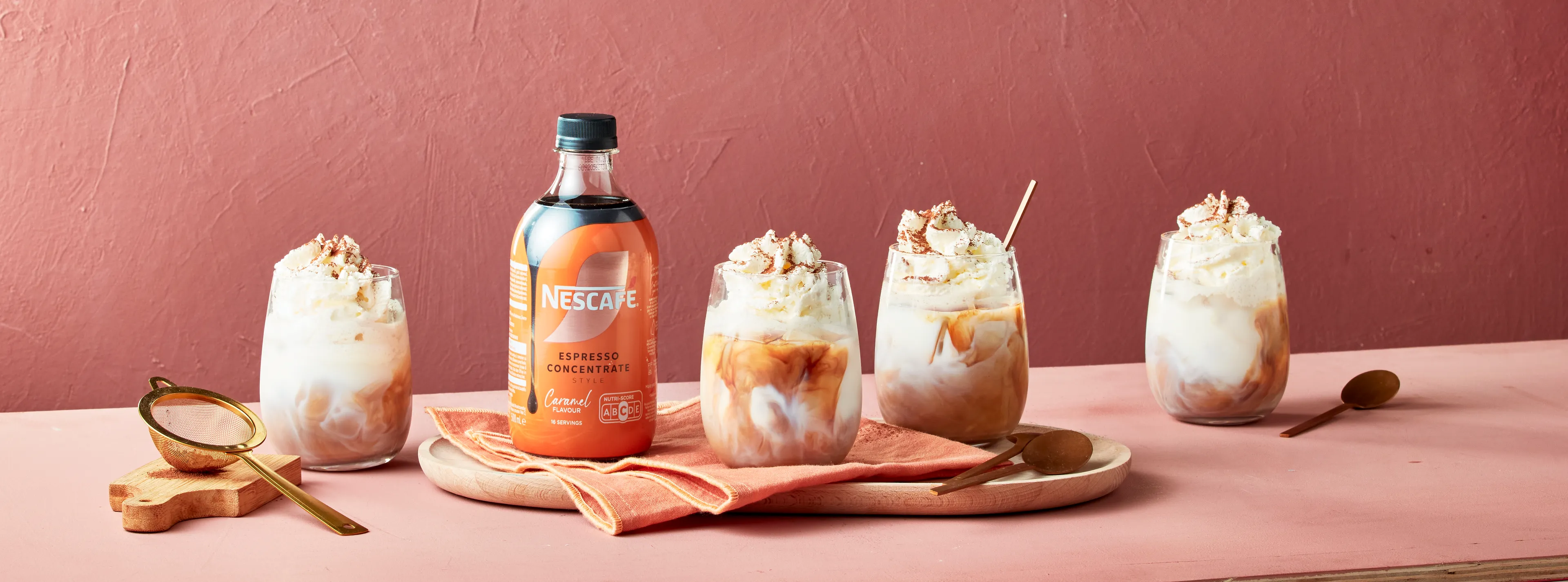 Caramel iced latte